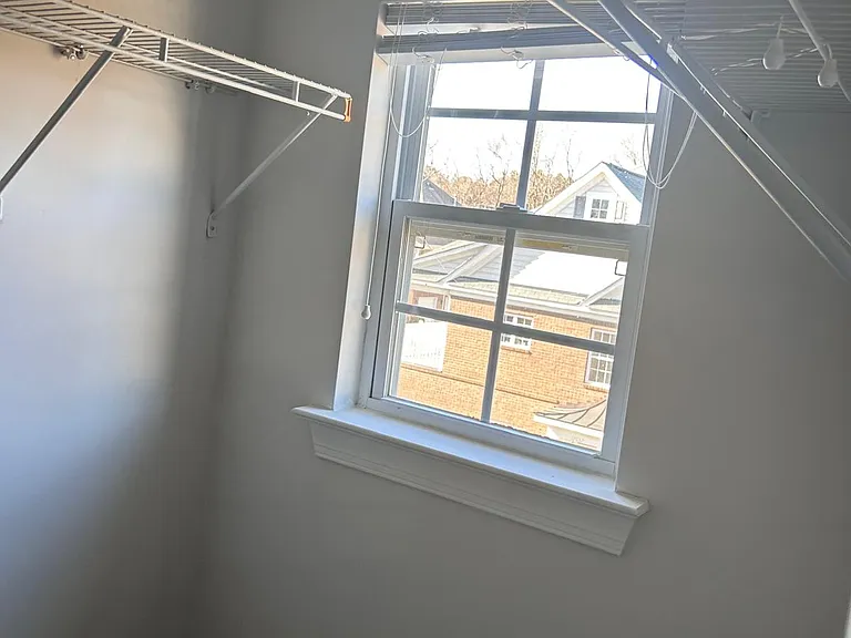 12023 Valley Oak St #3A — Photo 16