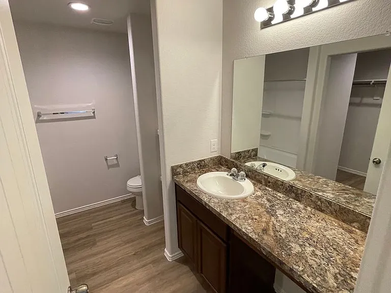 355 Cumberland Forest Dr — Photo 12