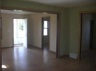 2177 W Creek Rd, Burt, NY 14028