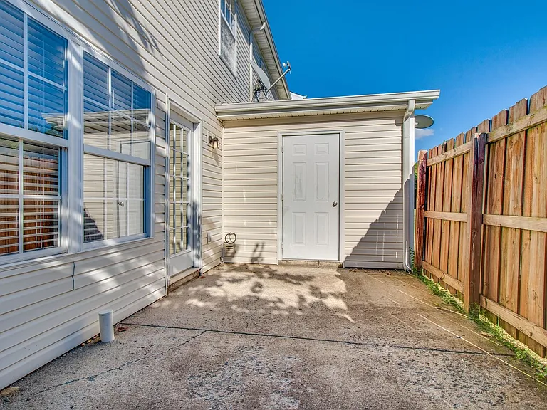 417 Shoshone Pl — Photo 17