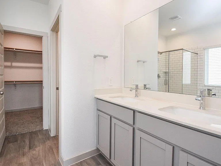 8030 Milam Ln — Photo 8