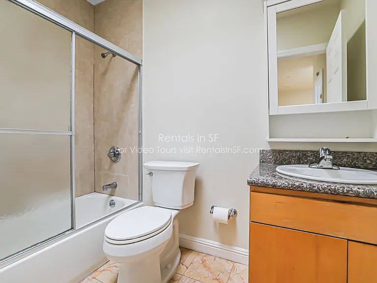 540 Griffith St — Photo 14