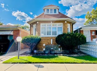 9006 S Union Ave, Chicago, IL 60620