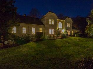 450 Far Hill Cir, Exton, PA 19341