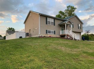 107 E Cedar Ln, Owensville, MO 65066