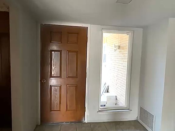 4th image of 7914 Latigo Dr