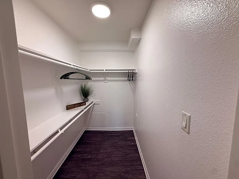 Solara Apartment Homes — Photo 56