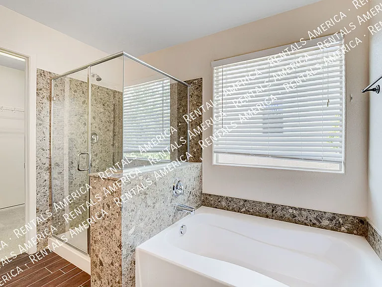 10732 Mystic Shore Ave — Photo 10