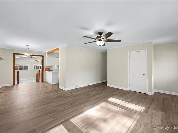 5th image of 3911 Eastway Dr