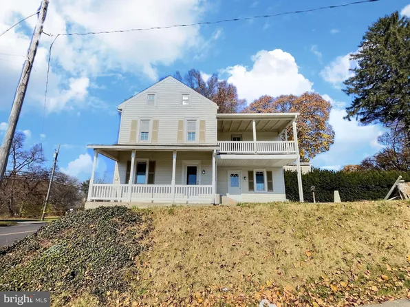 3003 Centre Ave, Reading, PA 19605
