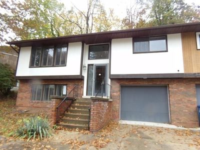 5477 Shawnee Cir, Huntington, WV, 25705