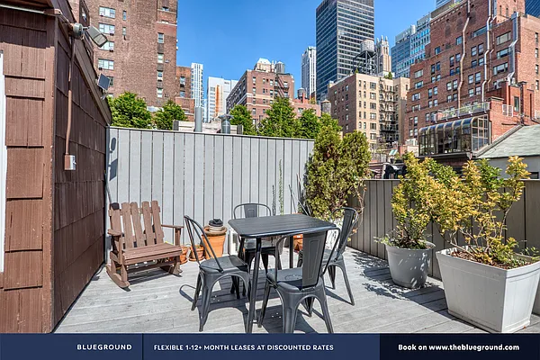 Rented by The Blueground | media 11