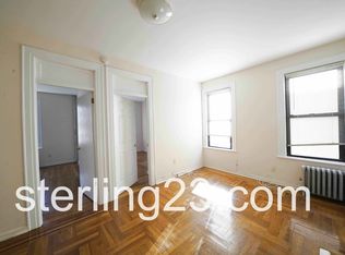 35-37 32nd St #2D, Astoria, NY 11106