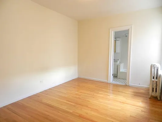 Rented by Living New York | media 25