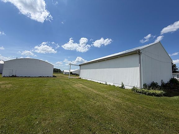 5th image of 4312 Bell Rd