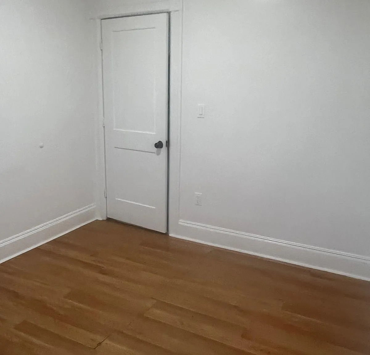 2 bed, $1,100 — Photo 4