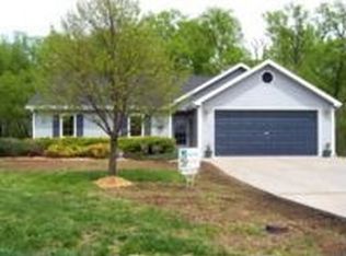 2408 Raspberry Cir, Manhattan, KS 66502