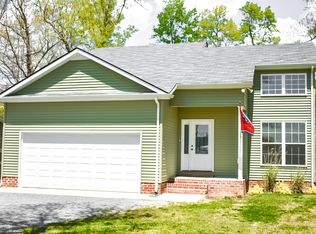 197 McMahan Rd, Bradyville, TN 37026