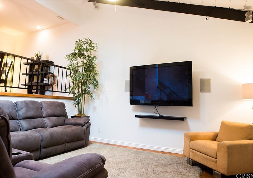 1st image of 4227 Colfax Ave Unit B