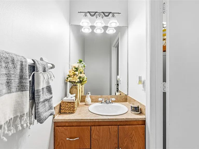 1844 SW 102nd Way — Photo 17