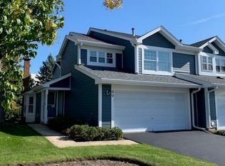 49 White Pine Dr, Schaumburg, IL 60193