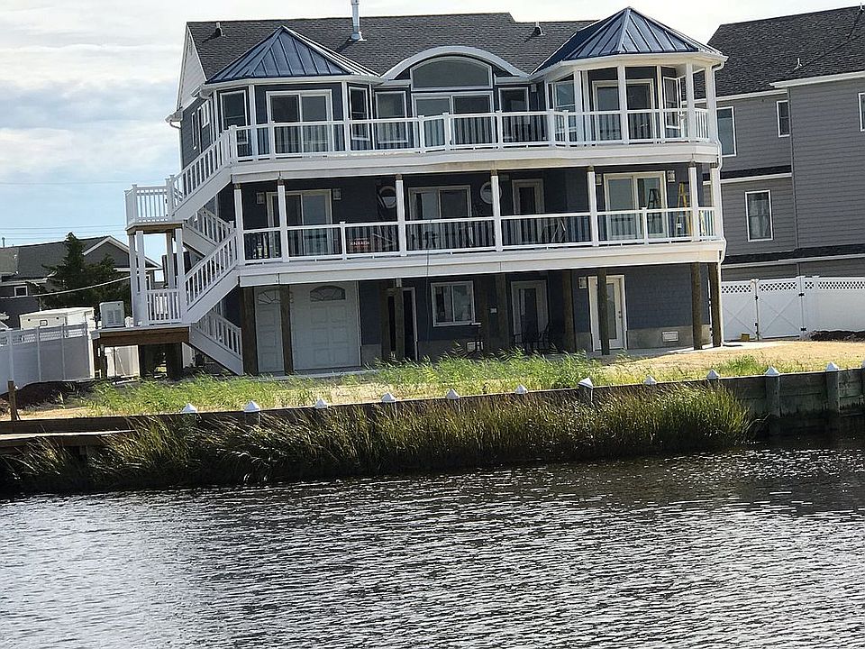 Lagoon View