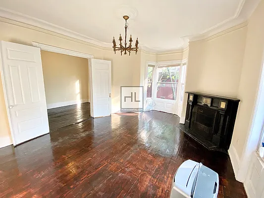 Rented by Highline Residential | media 3