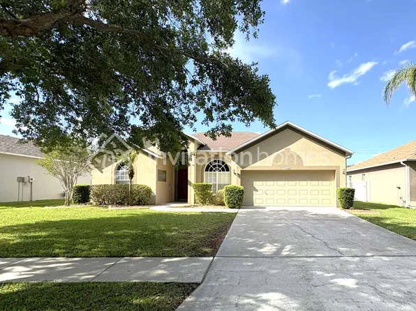 2742 Abbey Grove Dr, Valrico, FL 33594