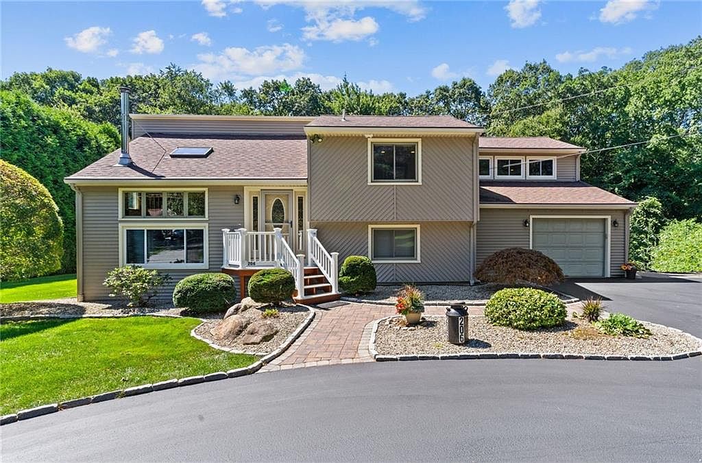 206 Station St, Coventry, RI 02816 MLS 1343129 Zillow