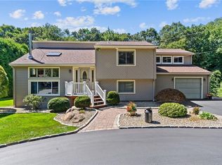 206 Station St, Coventry, RI 02816