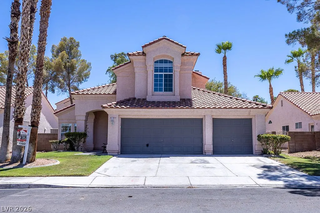 4 bed, 3.0 bath, 2036 sqft, $2,800 — Photo 2