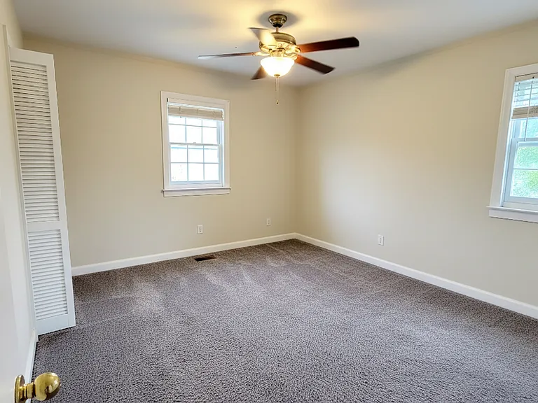 935 Baxter St #4 — Photo 7