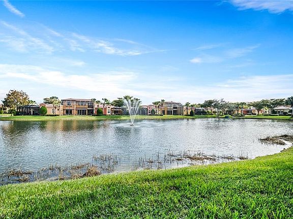 3rd image of 22311 Piazza Doria LN #205