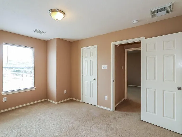 16707 Great Oaks Glen Dr — Photo 14