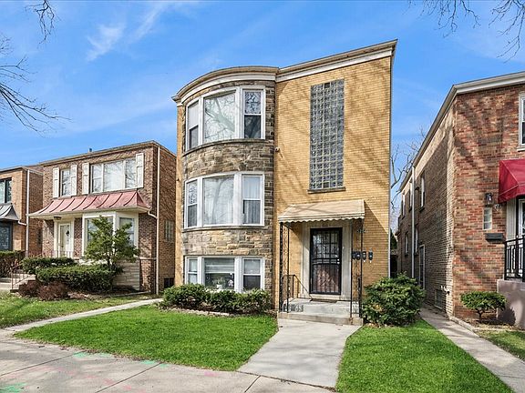 2nd image of 5224 N Virginia Ave APT 1