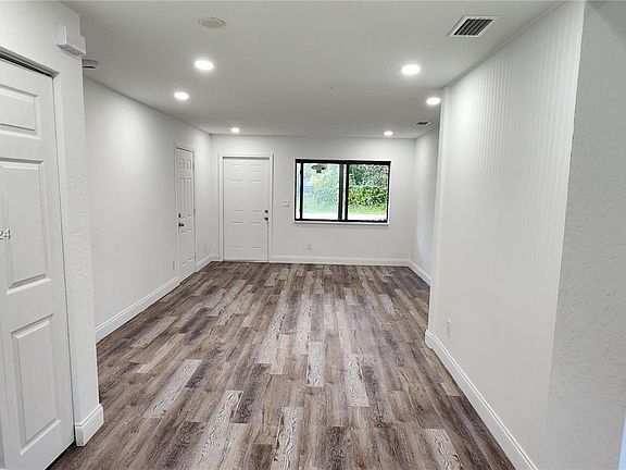 2nd image of 7807 Holopaw Ave
