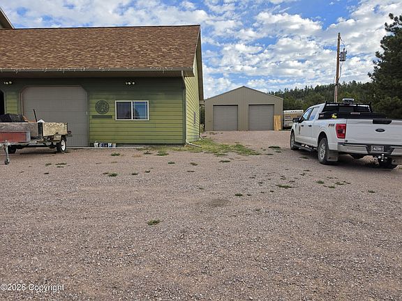 4th image of 51 Dixon Rd