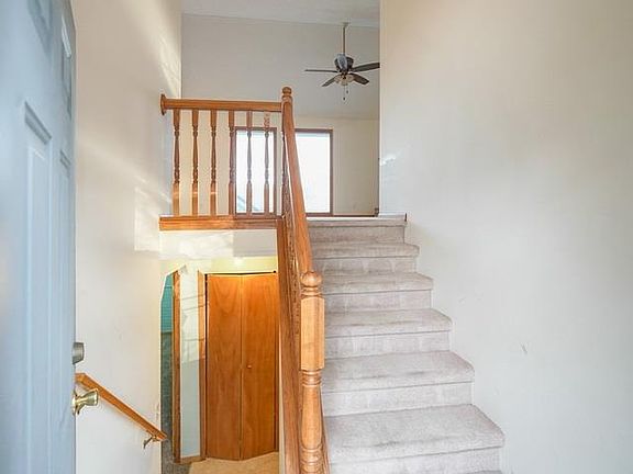 4th image of 5101 S 78th St