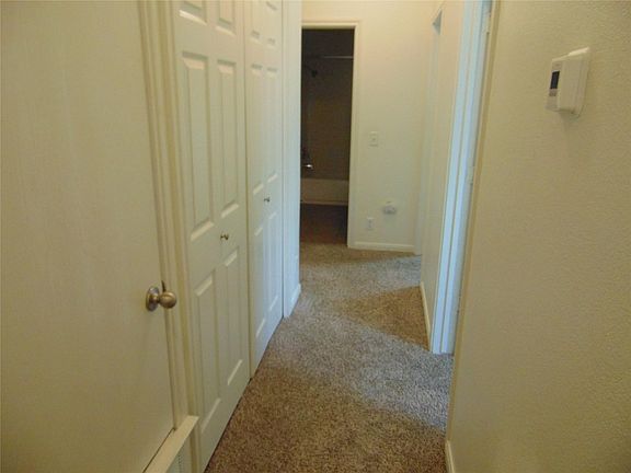 5th image of 2417 Allred Dr APT A
