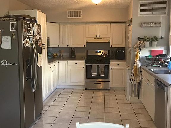 5th image of 7104 SW 111th Pl #7104