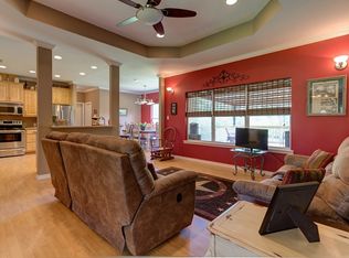 2300 Robinson Ln, Huntington, TX 75949