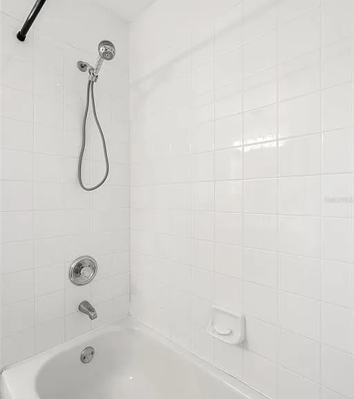 9334 Hidden Water Cir — Photo 19