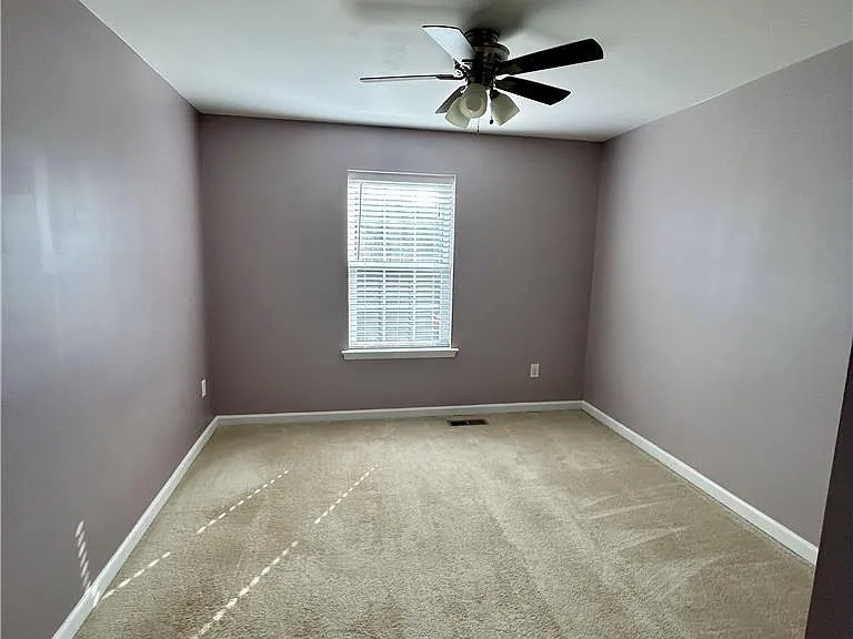 306 Milkweed Dr — Photo 14