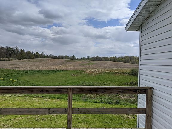 3rd image of 5040 Township Road 191