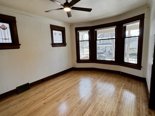 2992 S Wentworth Ave, Milwaukee, WI 53207