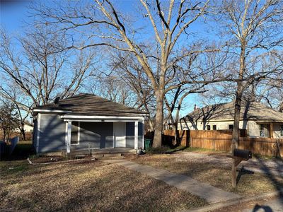 1006 S Throckmorton St, Sherman, TX, 75090
