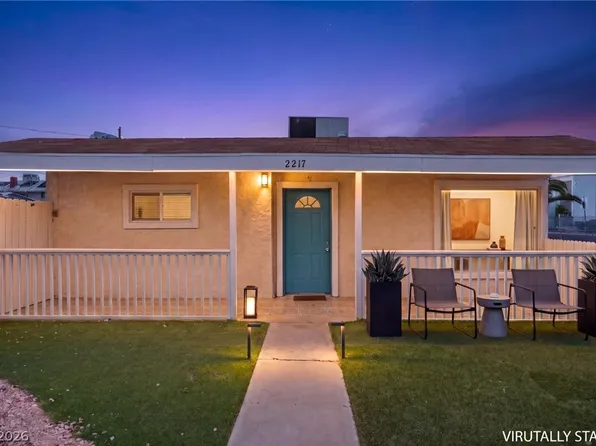 2217 E Oakey Blvd, Las Vegas, NV 89104