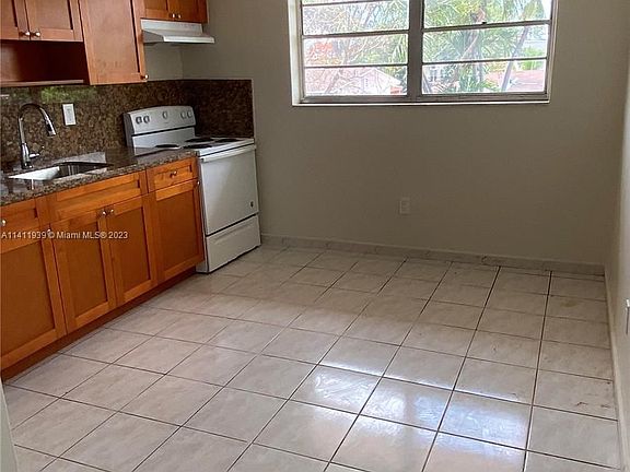 5th image of 1836 NW 22nd Ct APT 5