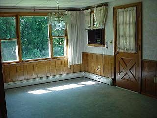 2nd image of 2411 Sunnydale Dr