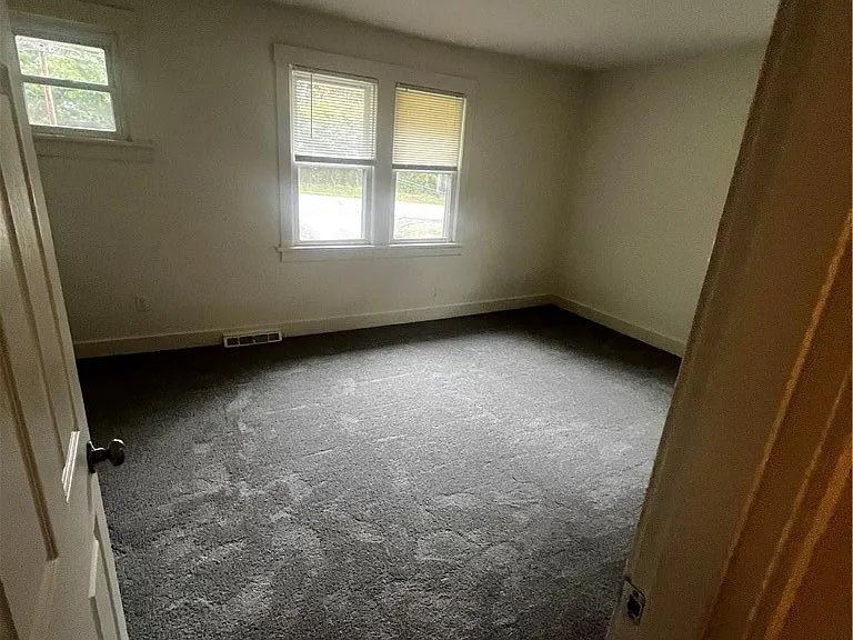 871 W Ingomar Rd — Photo 13